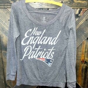 NFL New England Patriots Top S Grey Logo Graphic Tee Long Sleeves Fall Football